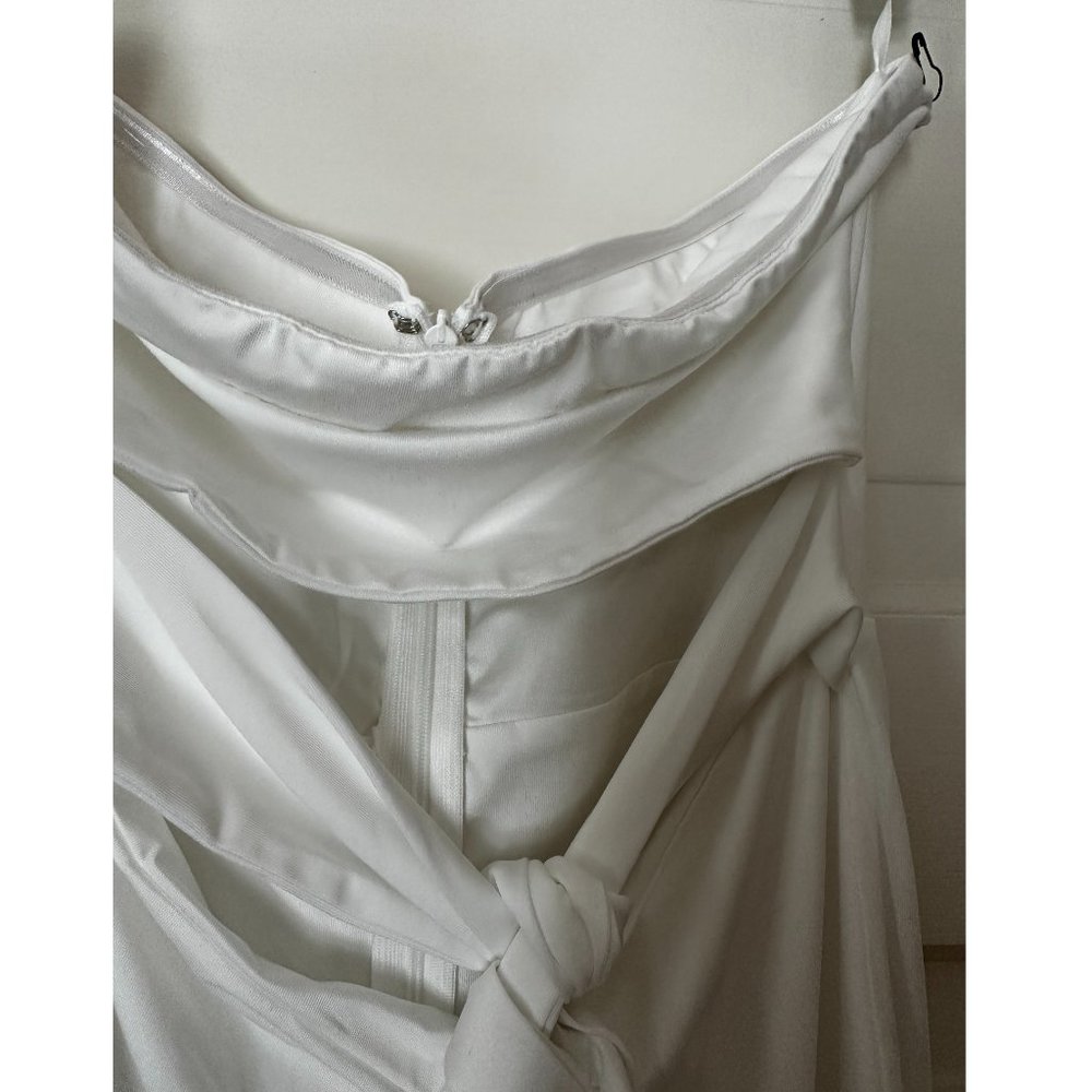 Superdown Sheyla Tube Midi Dress Size Medium - Picture 7 of 9